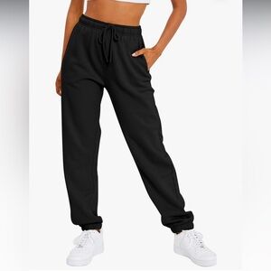 Black Fleece-Lined Sweatpants